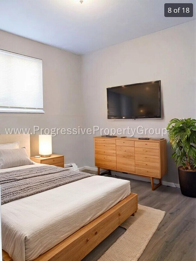 Foto del edificio - 4234 Forrest Hill Rd