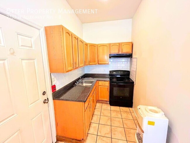 Foto del edificio - Spacious North Philly Studio near Shopping...