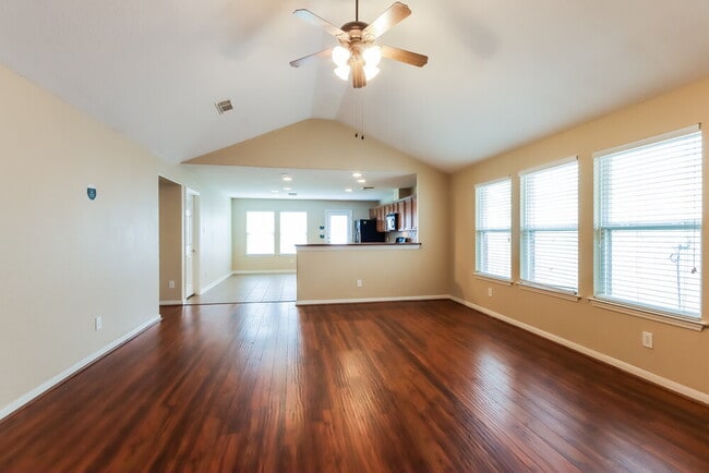 Foto del edificio - 10227 Canyon Rose Ln