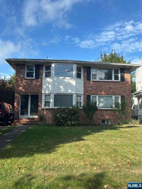 Foto principal - 130 Arlington Ave