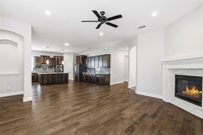 Photo - 413 Allbright Rd House