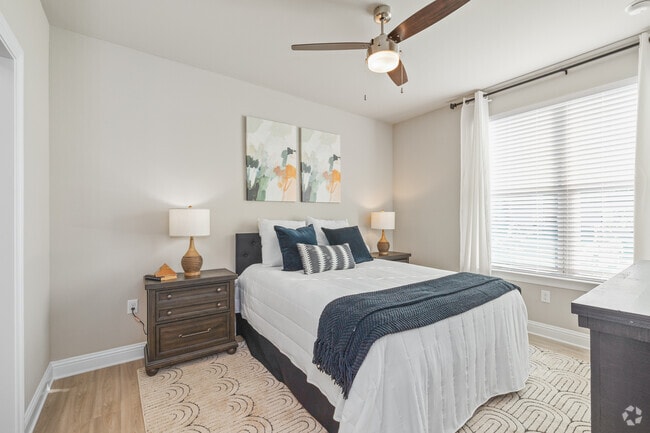 The Harbor: 1BR, 1BA- Bedroom - Flats at East Bay