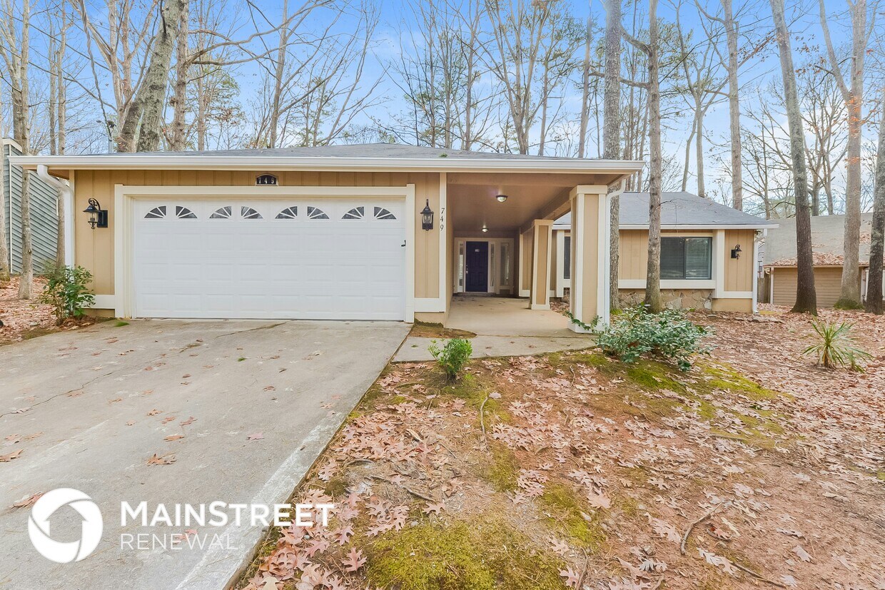 Foto principal - 749 Post Rd Ln