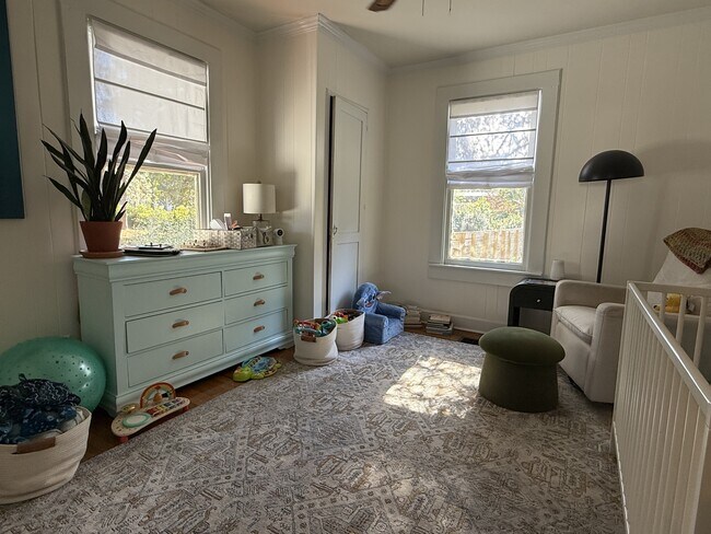 Foto del edificio - 4605 Skidaway Rd