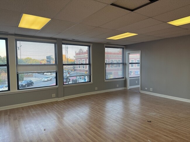 Building Photo - 3300 N Milwaukee Ave