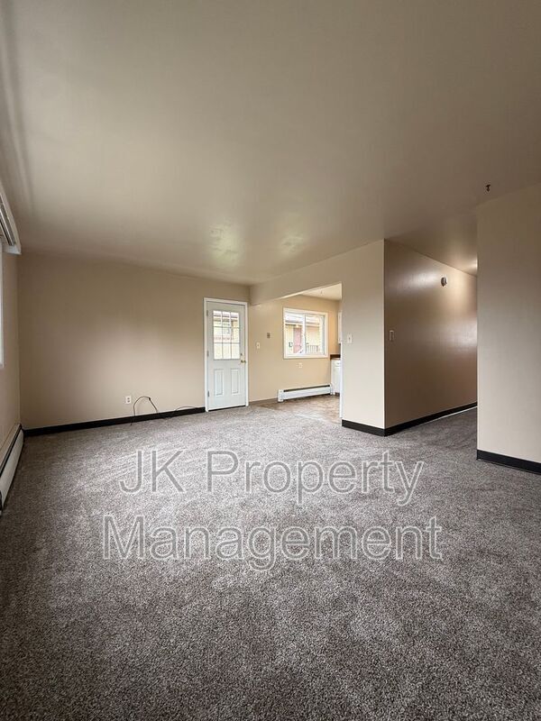 Foto del edificio - 2100 4th St NE