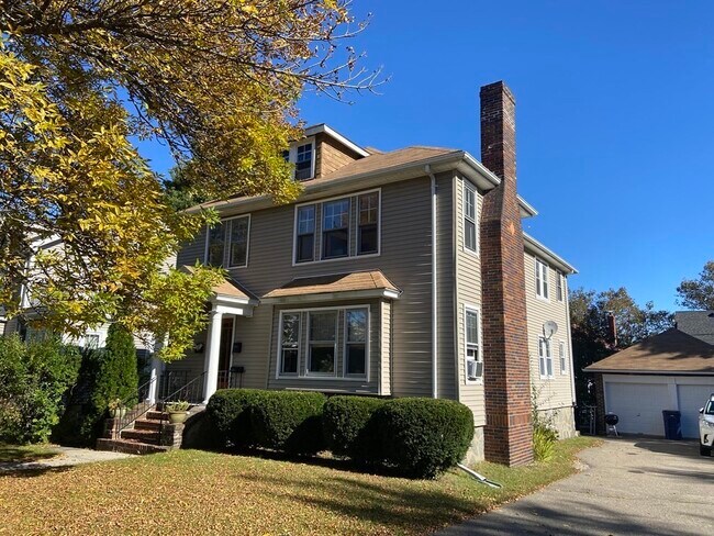 Foto del edificio - 117 Russett Rd