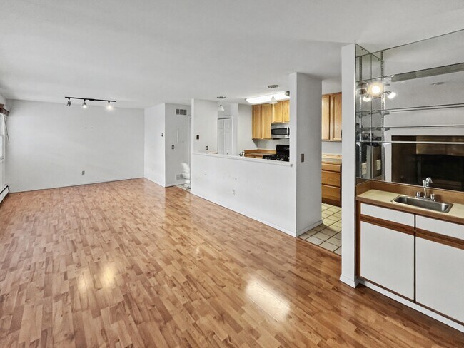 Foto del edificio - 3601 Raspberry Rd