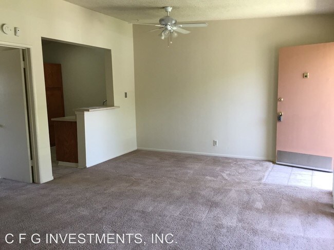 Foto del edificio - 1832 W Crestwood Ln