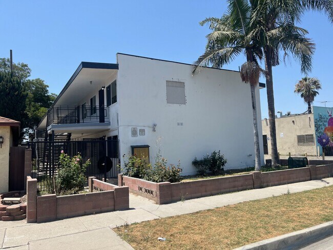Building Photo - 12625 Domart Ave