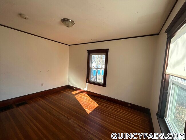 Foto del edificio - 36 Summer St