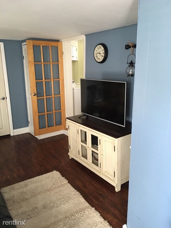 Foto del edificio - 2 br, 1 bath Apartment - 349 Naubuc Ave