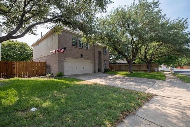 Building Photo - 16409 Port Hood Dr