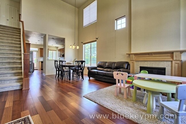 Photo - North Bethany Home, 4 Bed 2.5 Bath near PCC Rock Creek and Springville Elem School