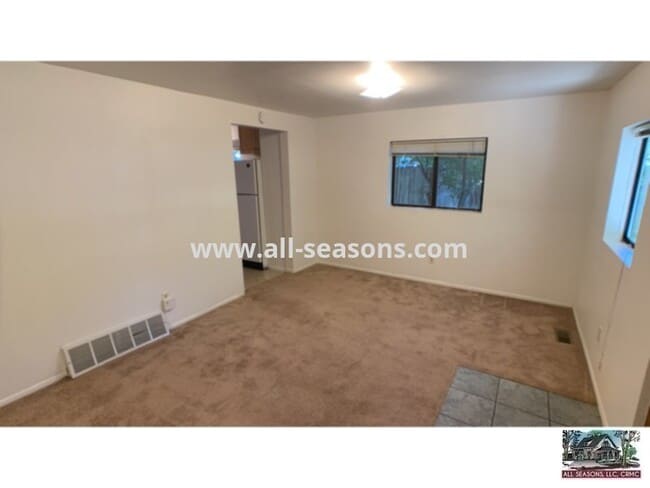 Photo - Wonderful Rancher in Old Colorado City! House