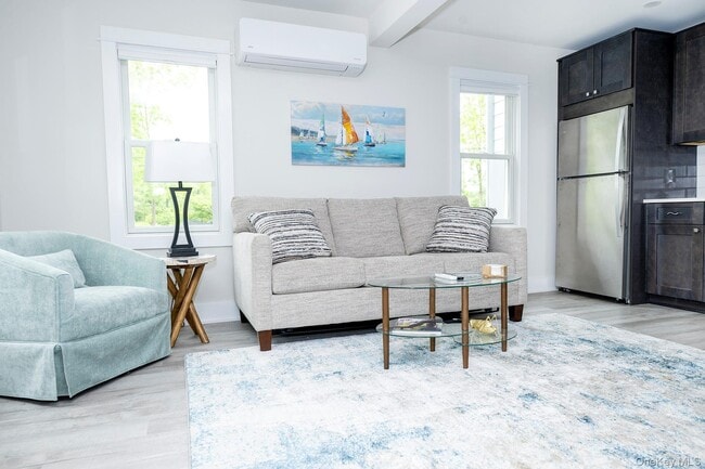 Foto del edificio - 32 NY-343