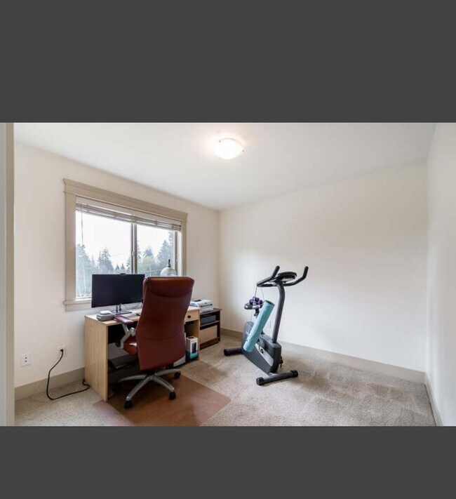 Photo du bâtiment - Beautiful home for Rent in Langley
