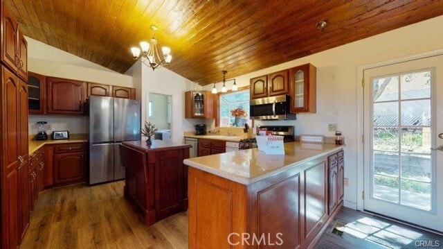 Building Photo - 621 Arth Dr
