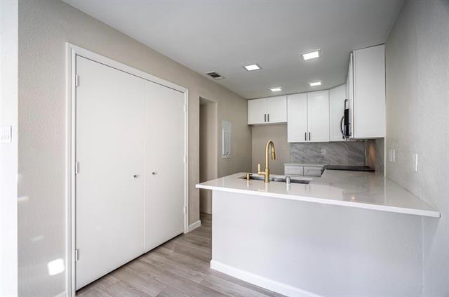 Building Photo - 4242 N Capistrano Dr