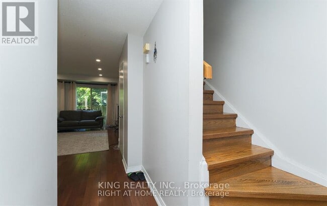 Building Photo - 2472 Eglinton Ave E