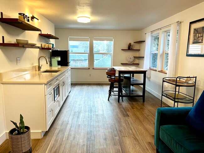 Foto del edificio - 1215 SE Lexington St