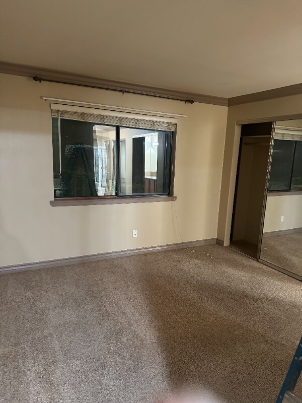 Foto del edificio - 7675 N First St