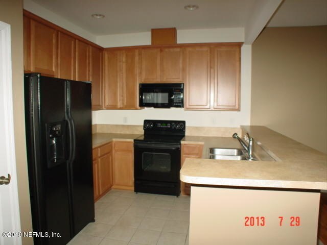 Building Photo - 624 Crystal Way