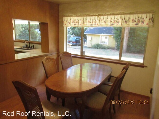 Foto del edificio - 3 br, 1.5 bath House - 520 152nd St East