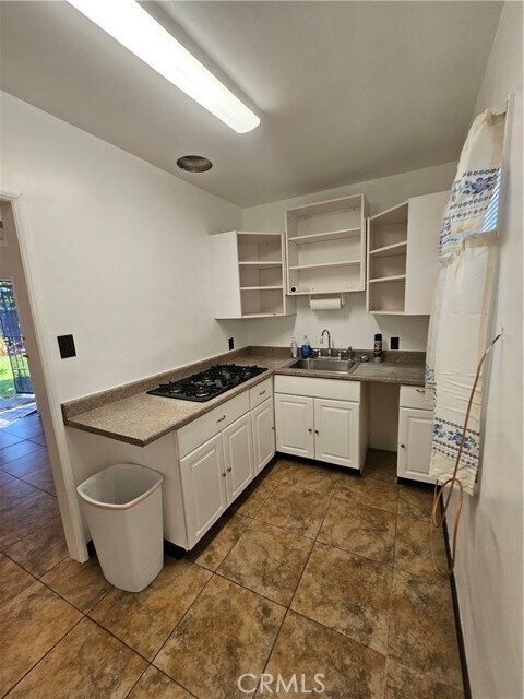 Foto del edificio - 810 Bloomington Ave