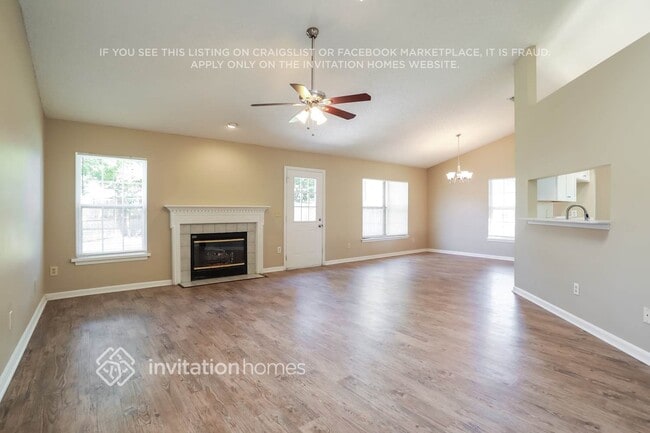 Building Photo - 8460 Branchwater Dr