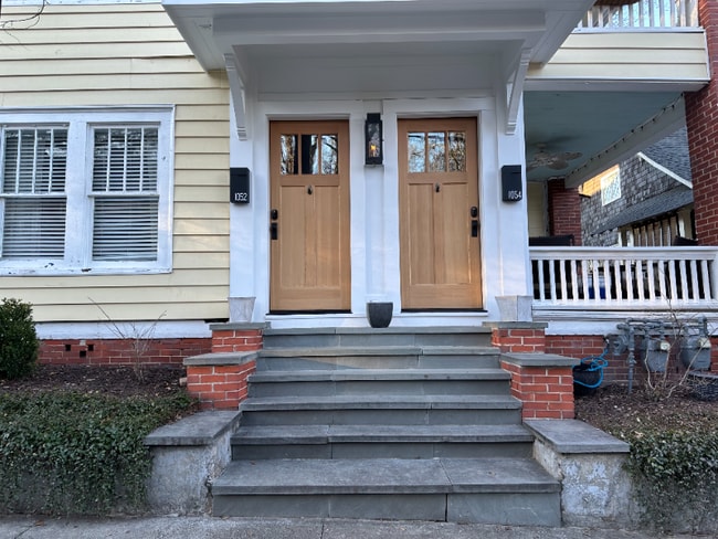 Building Photo - 1052 Rosedale Dr NE