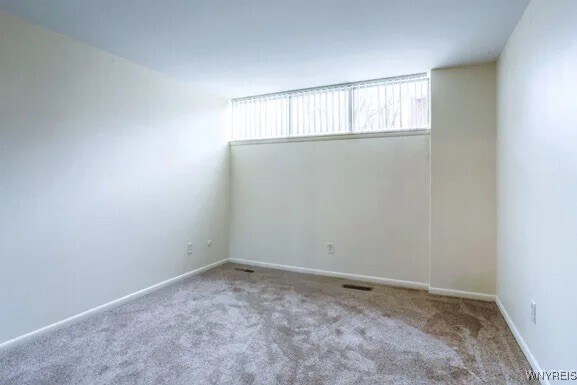Foto del edificio - 1525 Amherst Manor Dr