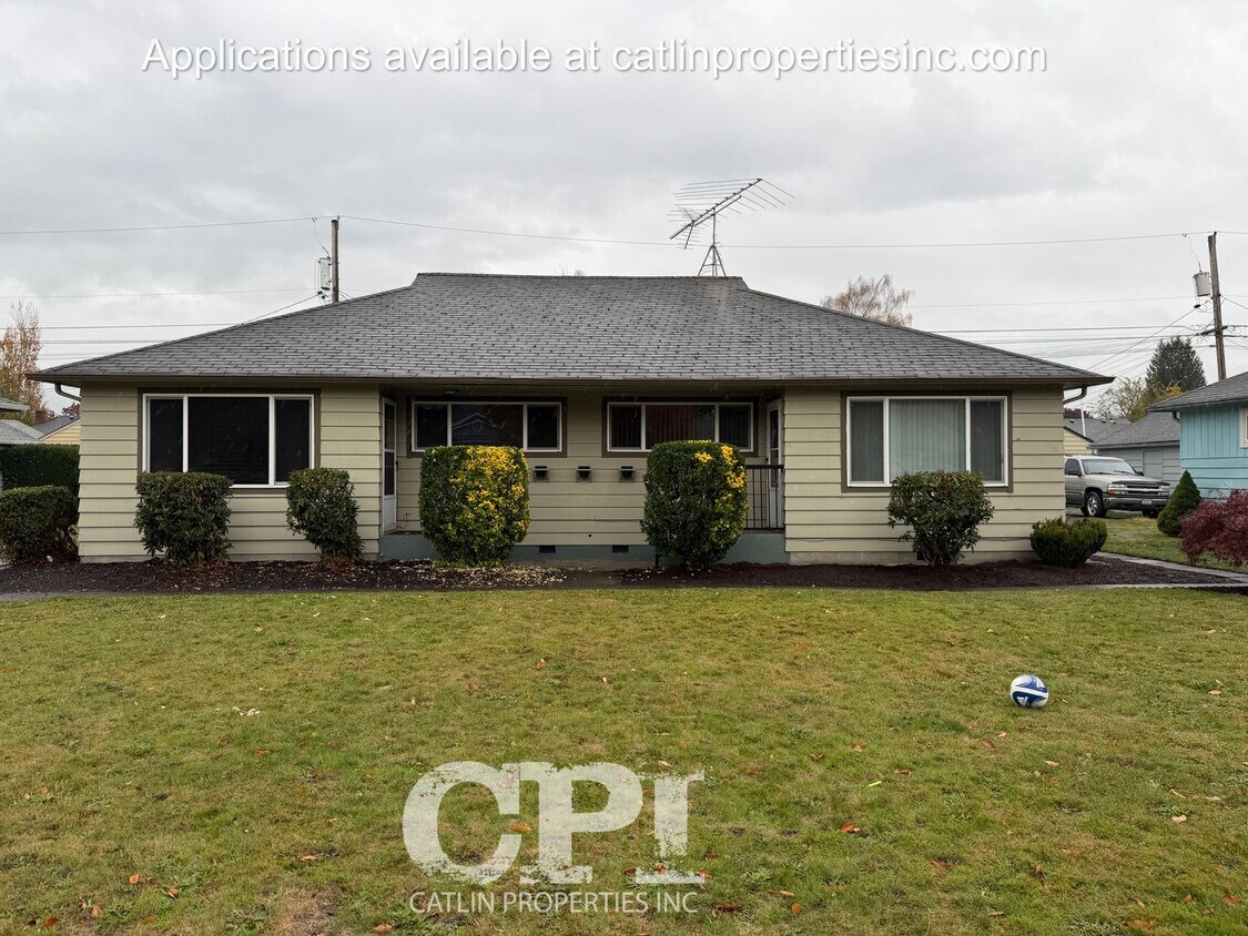 Foto principal - 1050 19th Ave