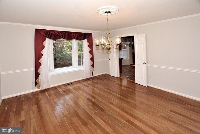 Foto del edificio - 11093 Robert Carter Rd