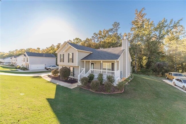 Building Photo - 583 Embassy Walk