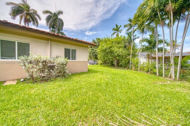 Foto del edificio - 14885 NE 7th Ave