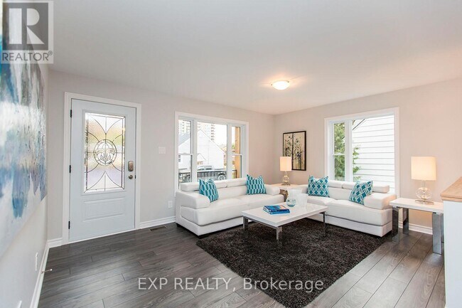 Photo du bâtiment - 183 Kipp St