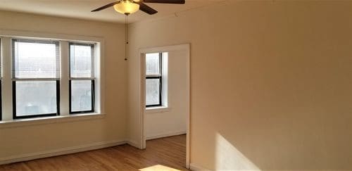 Building Photo - 619 Grove St
