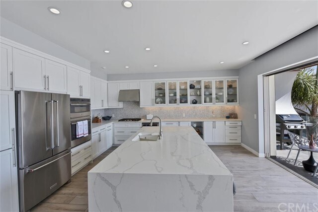 Building Photo - 4820 Seashore Dr
