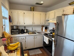 Building Photo - 327 Andover M