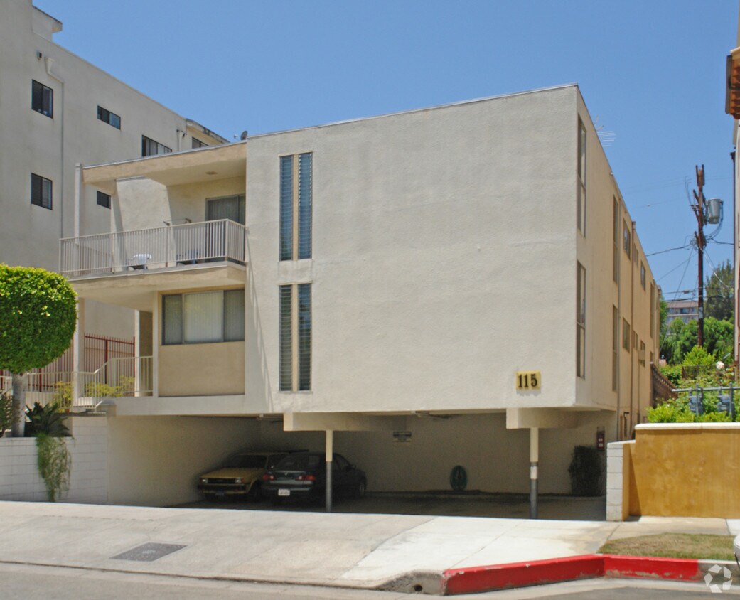 Foto del edificio - 115 S Swall Dr