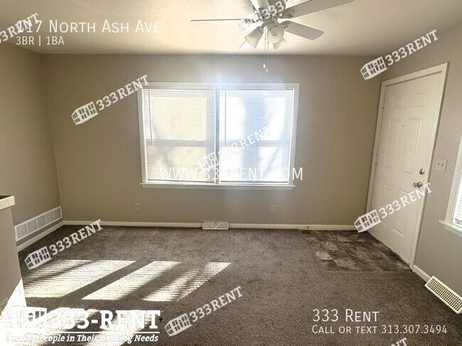 Building Photo - 117 N Ash Ave