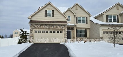 Building Photo - 4413 Stole Rd