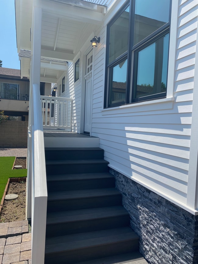 Porch - 14 Tamalpais Ave