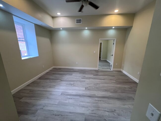 Foto del edificio - 1316 11th Ave