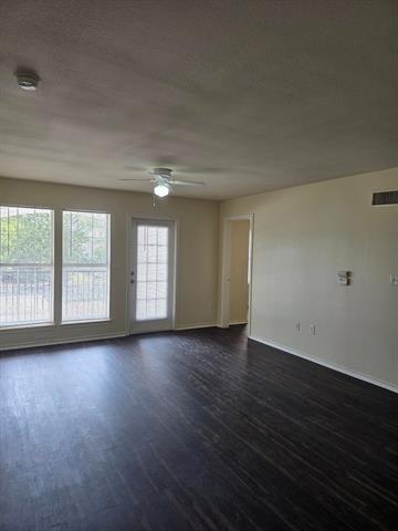 Foto del edificio - 1001 Redwood Ave