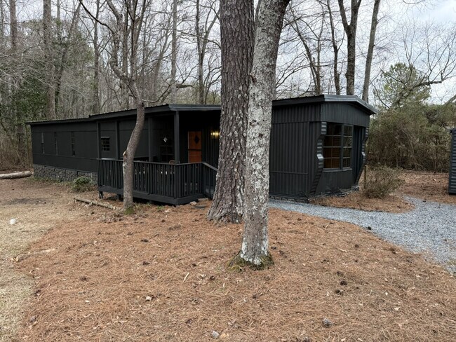 Foto del edificio - 1331 Oak Grove Rd