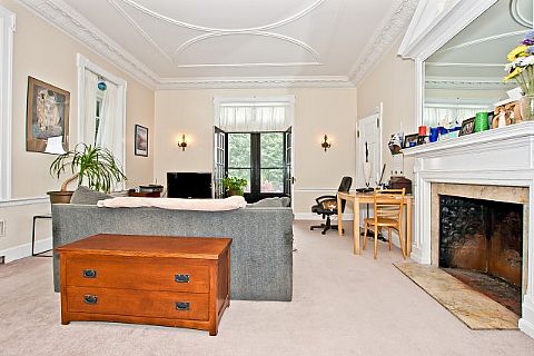  - 350 Gibbs Ave