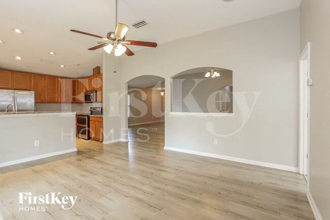 Building Photo - 2308 Aberford Ct