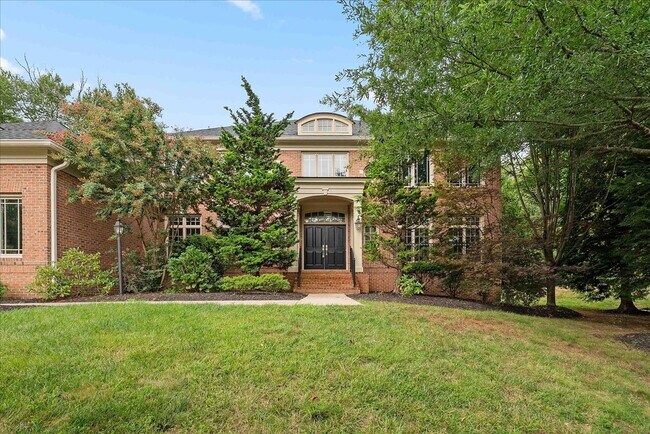 Building Photo - Your New Home Awaits